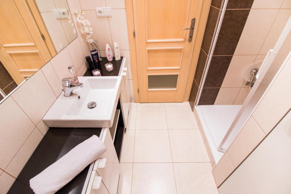 Apartmán In The Hearth Of The City Centre, Old Town Square - 3Min Praha Exteriér fotografie