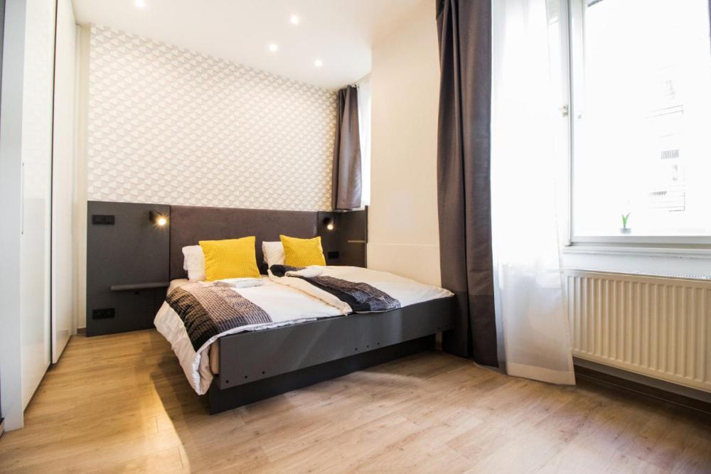 Apartmán In The Hearth Of The City Centre, Old Town Square - 3Min Praha Exteriér fotografie